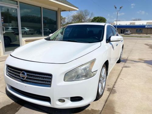 2010 NISSAN MAXIMA 4DR