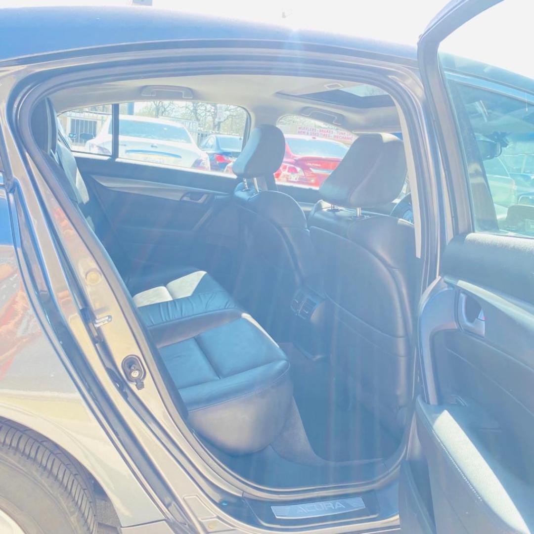 2010 GRAY ACURA TL (19UUA8F28AA) with an 3.5L engine, Automatic transmission, located at 4415 NE 28th St., Haltom City, TX, 76117, (817) 222-9334, 0.000000, 0.000000 - Photo#8