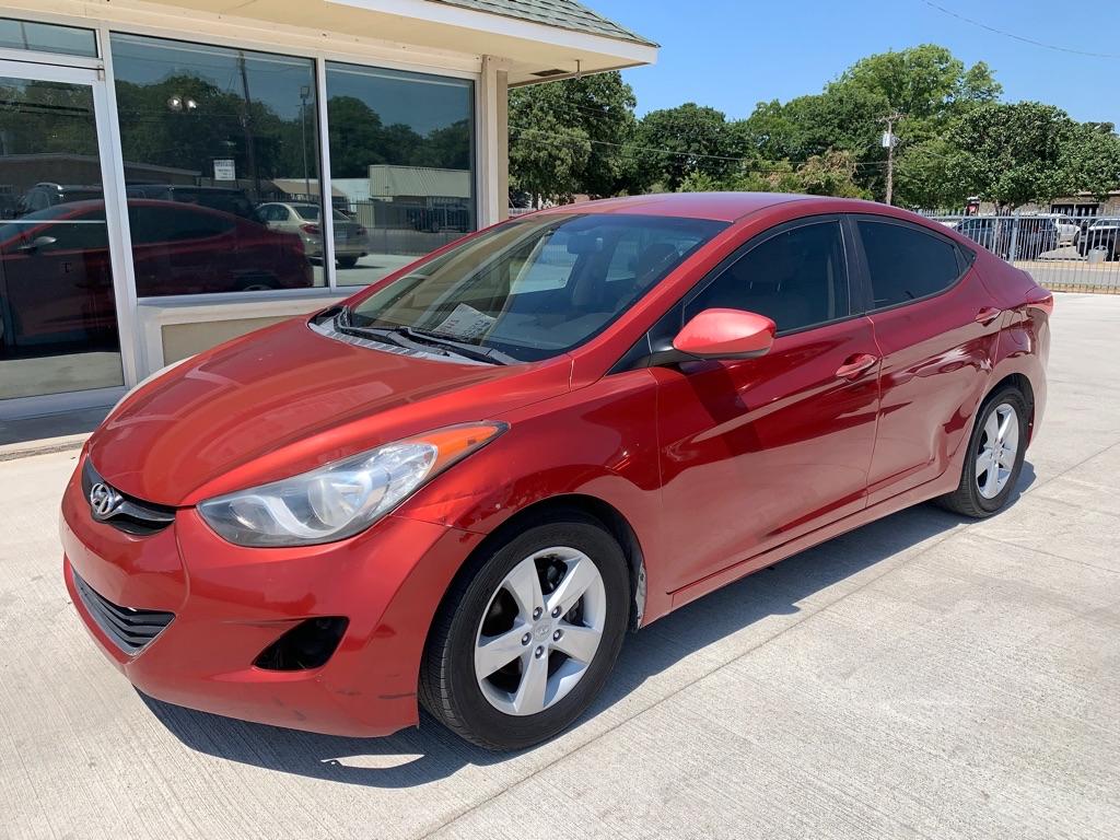 photo of 2011 HYUNDAI ELANTRA 4DR