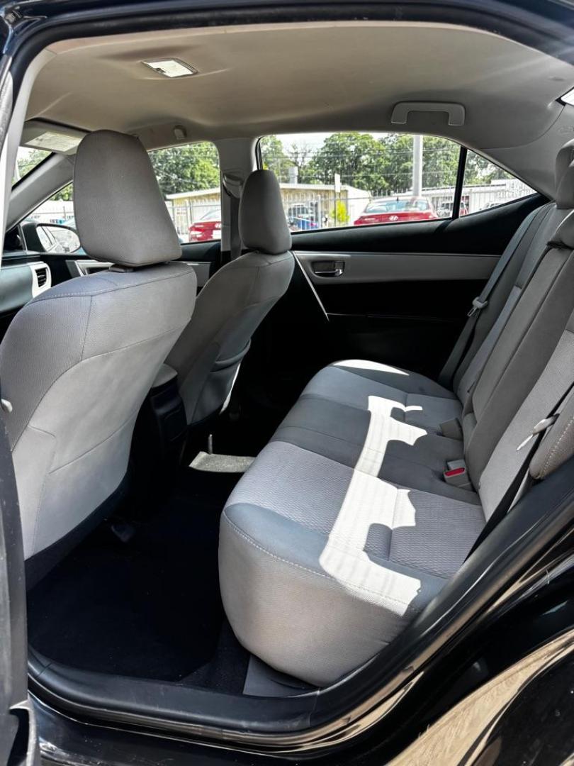2015 BLACK TOYOTA COROLLA L (2T1BURHE9FC) with an 1.8L engine, Automatic transmission, located at 4415 NE 28th St., Haltom City, TX, 76117, (817) 222-9334, 0.000000, 0.000000 - Photo#6