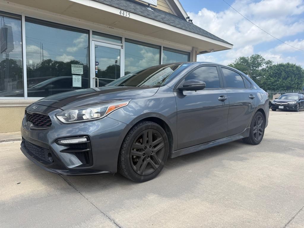 photo of 2021 KIA FORTE GT LINE