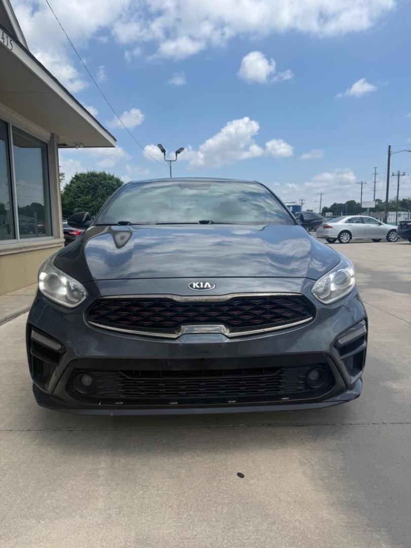 2021 GRAY KIA FORTE GT LINE (3KPF34AD3ME) with an 2.0L engine, Continuously Variable transmission, located at 4415 NE 28th St., Haltom City, TX, 76117, (817) 222-9334, 0.000000, 0.000000 - Photo#1