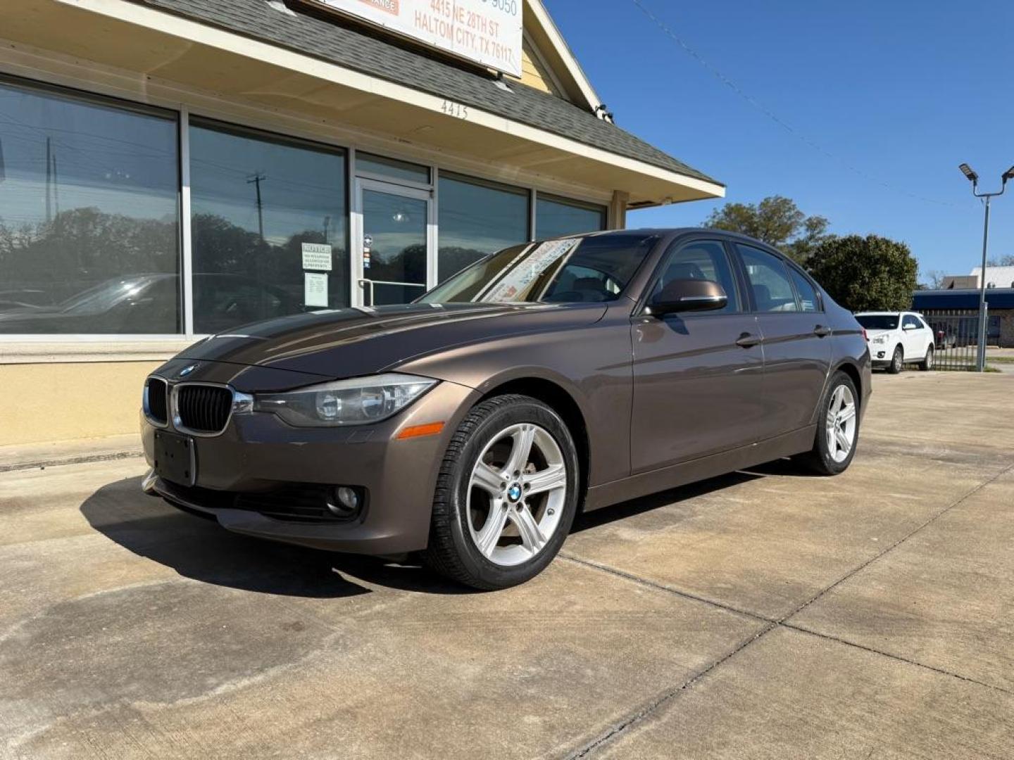 2013 BMW 3 Series 328i's photo