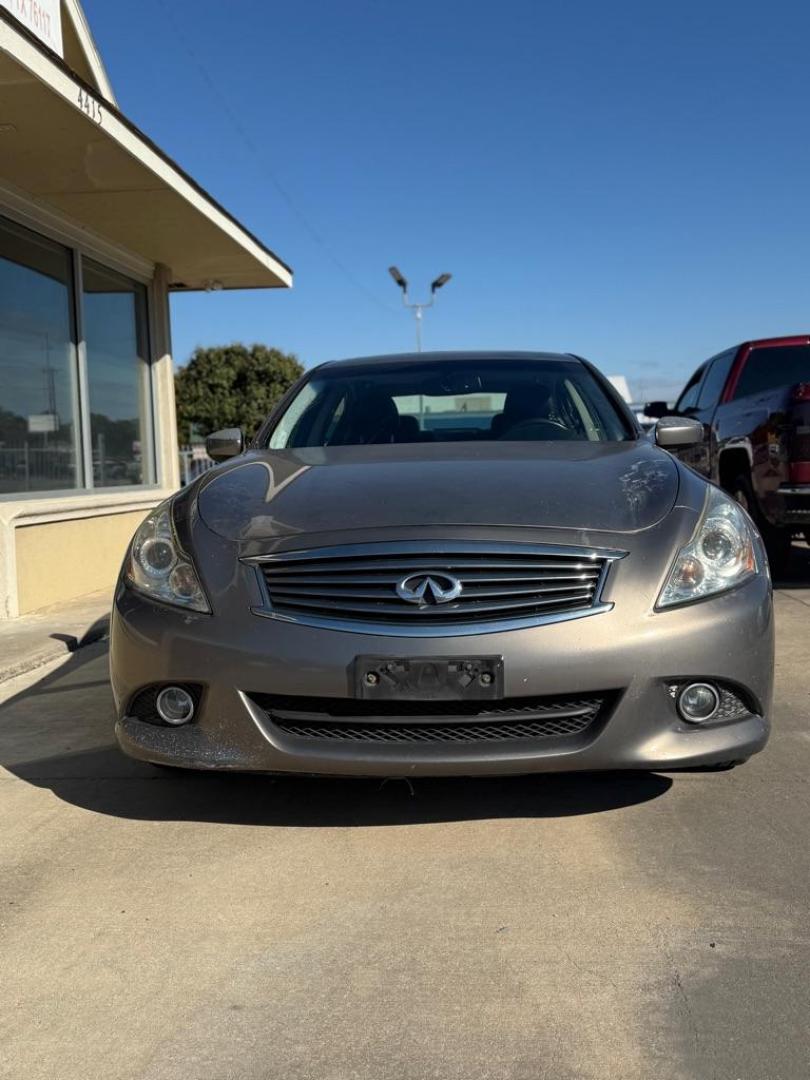 2010 TAN INFINITI G37 BASE (JN1CV6AP0AM) with an 3.7L engine, Automatic transmission, located at 4415 NE 28th St., Haltom City, TX, 76117, (817) 222-9334, 0.000000, 0.000000 - Photo#1
