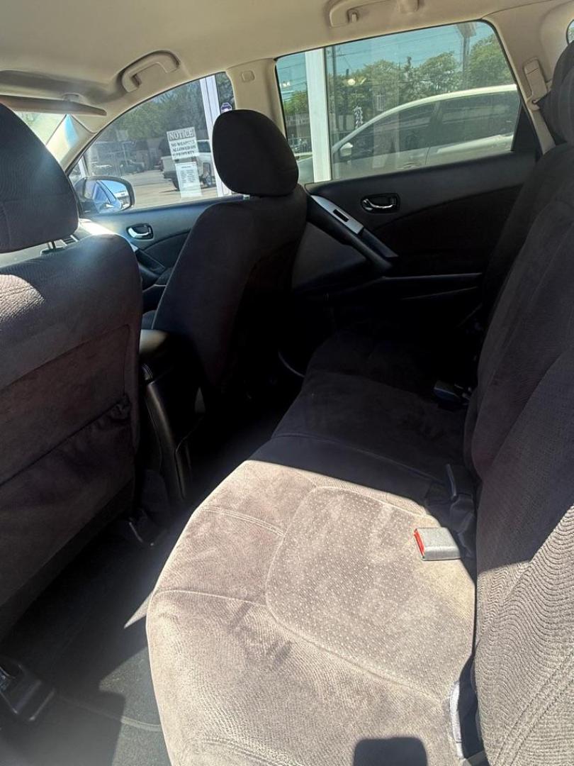 2014 SILVER NISSAN MURANO S (JN8AZ1MW1EW) with an 3.5L engine, Continuously Variable transmission, located at 4415 NE 28th St., Haltom City, TX, 76117, (817) 222-9334, 0.000000, 0.000000 - Photo#5
