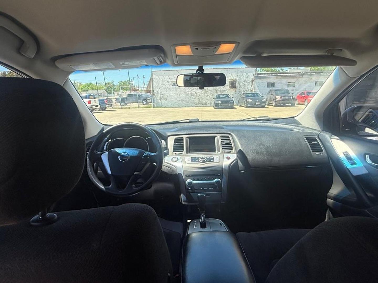 2014 SILVER NISSAN MURANO S (JN8AZ1MW1EW) with an 3.5L engine, Continuously Variable transmission, located at 4415 NE 28th St., Haltom City, TX, 76117, (817) 222-9334, 0.000000, 0.000000 - Photo#6