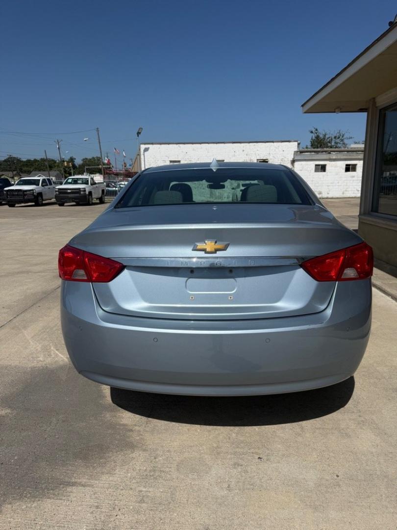 2014 BLUE CHEVROLET IMPALA LS (1G11Y5SL6EU) with an 2.5L engine, Automatic transmission, located at 4415 NE 28th St., Haltom City, TX, 76117, (817) 222-9334, 0.000000, 0.000000- Photo#9