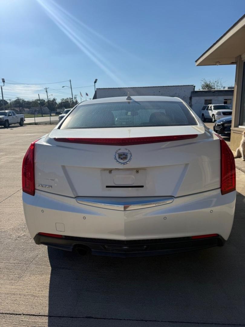 2013 WHITE CADILLAC ATS LUXURY (1G6AB5RA0D0) with an 2.5L engine, Automatic transmission, located at 4415 NE 28th St., Haltom City, TX, 76117, (817) 222-9334, 0.000000, 0.000000- Photo#4