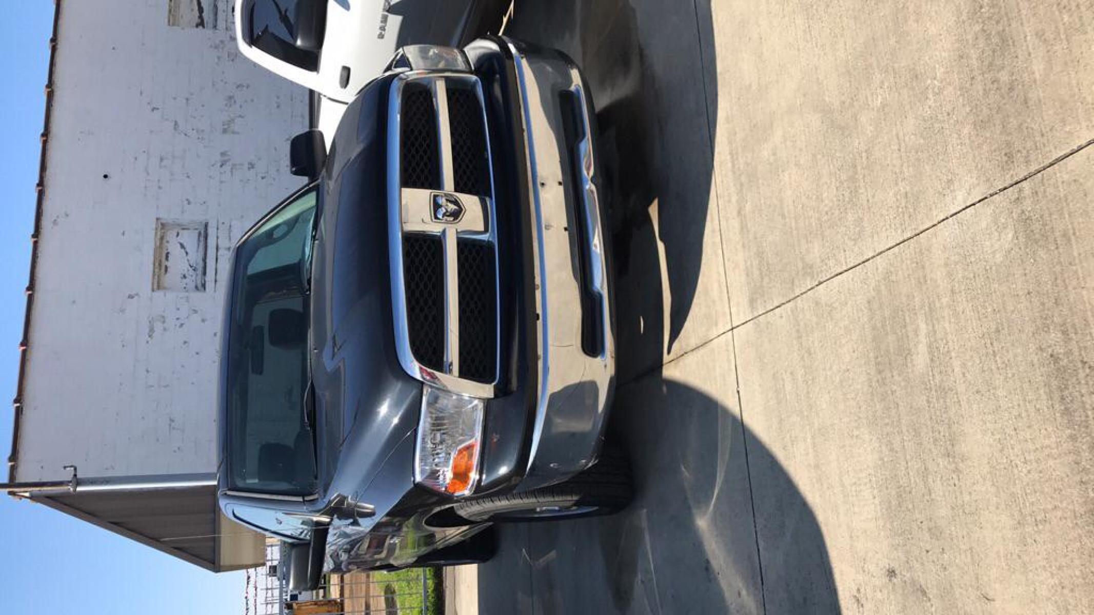 2010 BLACK DODGE RAM 1500 (3D7JV1EP2AG) with an 4.7L engine, Automatic transmission, located at 4415 NE 28th St., Haltom City, TX, 76117, (817) 222-9334, 0.000000, 0.000000 - Photo #0