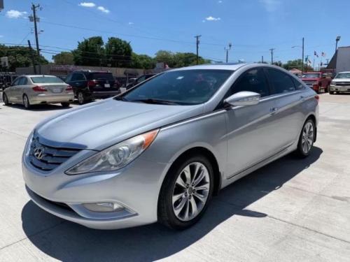 2011 HYUNDAI SONATA 4DR